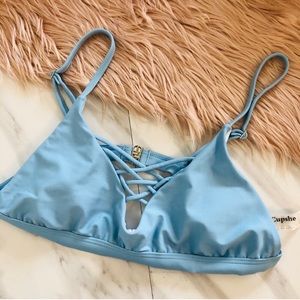 Cupshe Light Blue bikini top